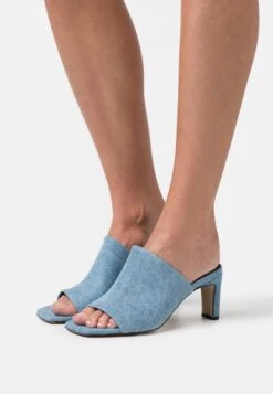 Pavement Dede Denim - Heeled Mules