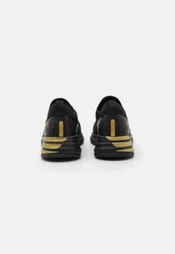 EA7 Emporio Armani Crusher Distance Unisex - Trainers - Triple Black/Gold 10 EA7 Emporio Armani Crusher Distance Unisex - Trainers - Triple Black/Gold -Affordable Shoe Store 06b053c3c76946a28f2e77f6324f99ee