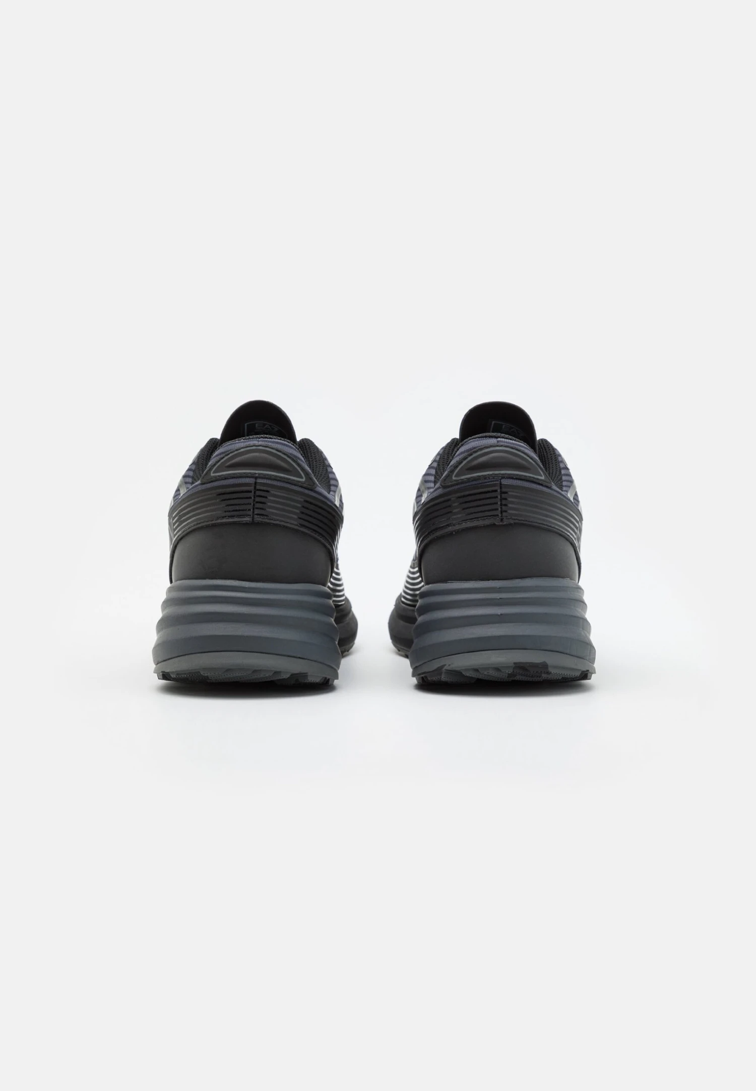 EA7 Emporio Armani Crusher Distance Trail Unisex - Trainers - Triple Black 5 EA7 Emporio Armani Crusher Distance Trail Unisex - Trainers - Triple Black - Image 3