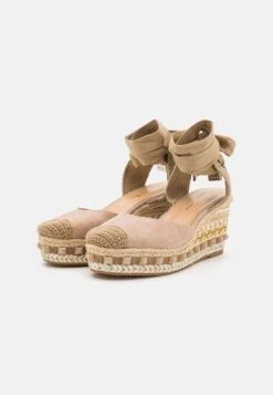 Alma En Pena Platform Sandals - Beige -Affordable Shoe Store 14cdde14df9d45e98ddbe55c38c7ea57
