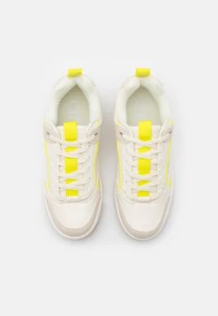 ONLY Shoes Onlskate - Trainers - White/Yellow 13 ONLY Shoes Onlskate - Trainers - White/Yellow -Affordable Shoe Store 15234e2be40d4b9291a3d5afdb10e490