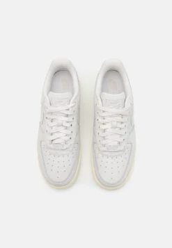 Nike Sportswear Nike Air Force 1 Premium - Trainers - Summit White/Coconut Milk -Affordable Shoe Store 1730327419a14cf9849bd42923edff60