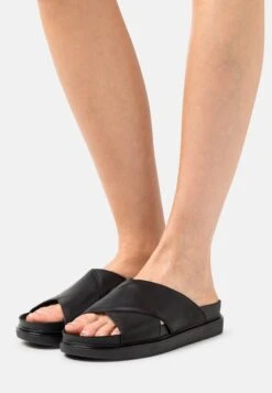 Vagabond Erin - Mules - Black