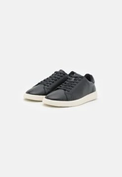 Vagabond Maya - Trainers - Black -Affordable Shoe Store 2d727d9c6aa14707810e3c353d07dffb