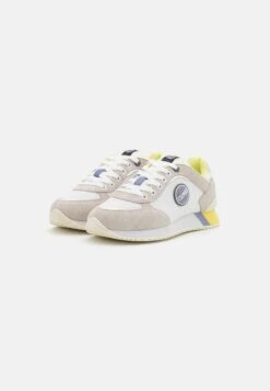 Colmar Originals Travis Plus - Trainers - White/Yellow/Purple 11 Colmar Originals Travis Plus - Trainers - White/Yellow/Purple -Affordable Shoe Store 2eeb55a11f414a89bdc598879a54153c