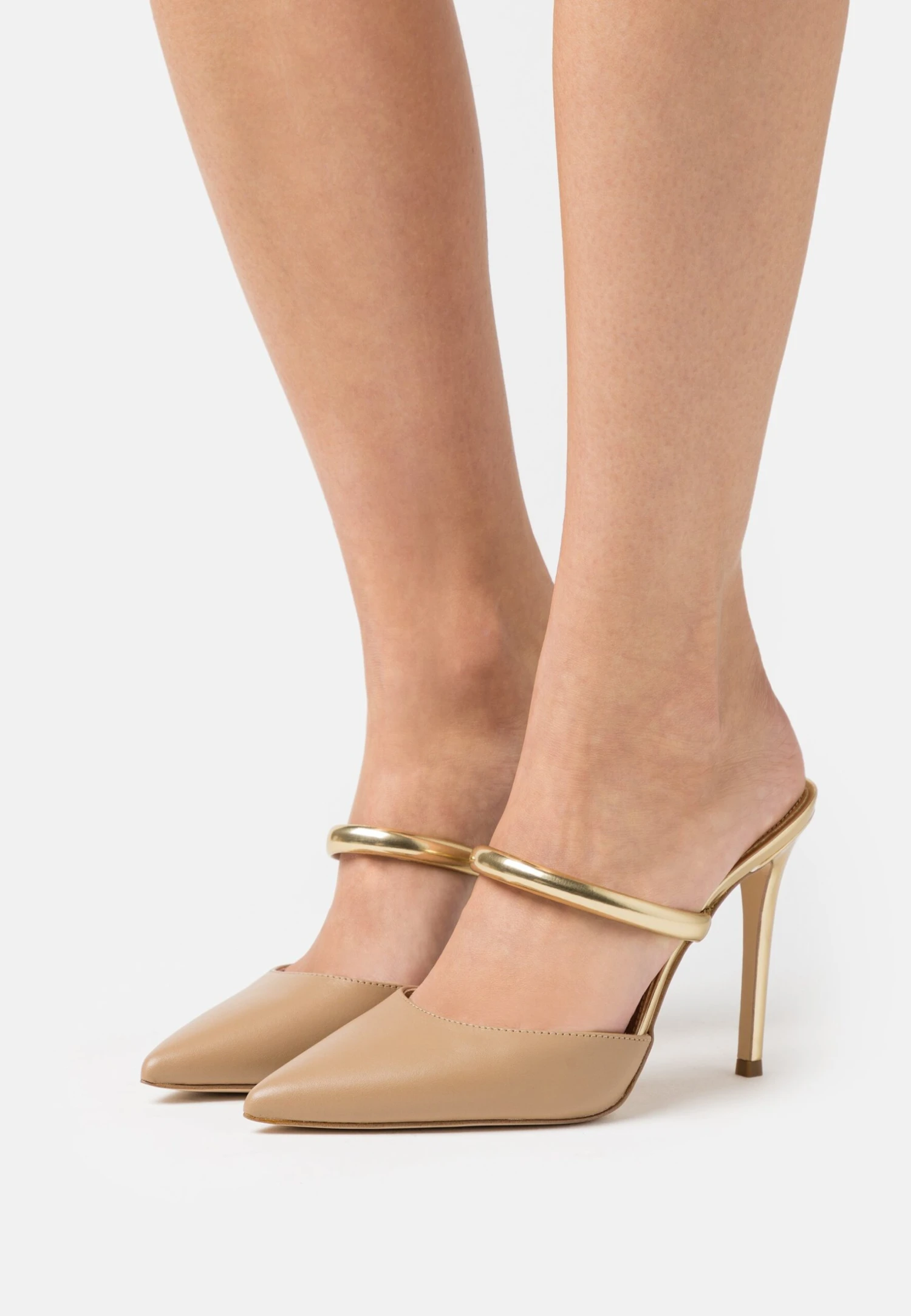 MICHAEL Michael Kors Jessa Mule- Heeled Mules - Camel 3 MICHAEL Michael Kors Jessa Mule- Heeled Mules - Camel