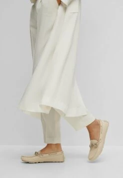 Boss Eve Driver - Moccasins - Natural Eighteen
