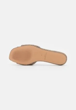 Kurt Geiger London Kensington Flat - Mules - Beige -Affordable Shoe Store 36ad4d7650964bd4b9eba2a9bff15557