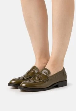 Billi Bi Slip-Ons - Kiwi Green