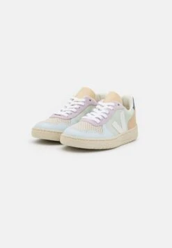 Veja V 10 - Trainers -Affordable Shoe Store 38d9f72fabc1443f8d67dd9d4ebb6618