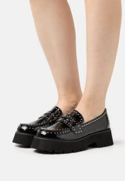 Raid Niamh - Slip-Ons