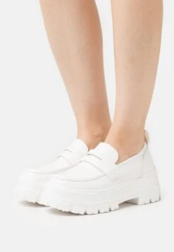 Buffalo Aspha Loafer - Slip-Ons - White