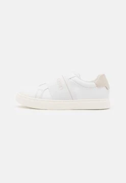 Calvin Klein Clean Cupsole Slip On - Trainers 9 Calvin Klein Clean Cupsole Slip On - Trainers -Affordable Shoe Store 515d34814205428eb43a371c926385c9