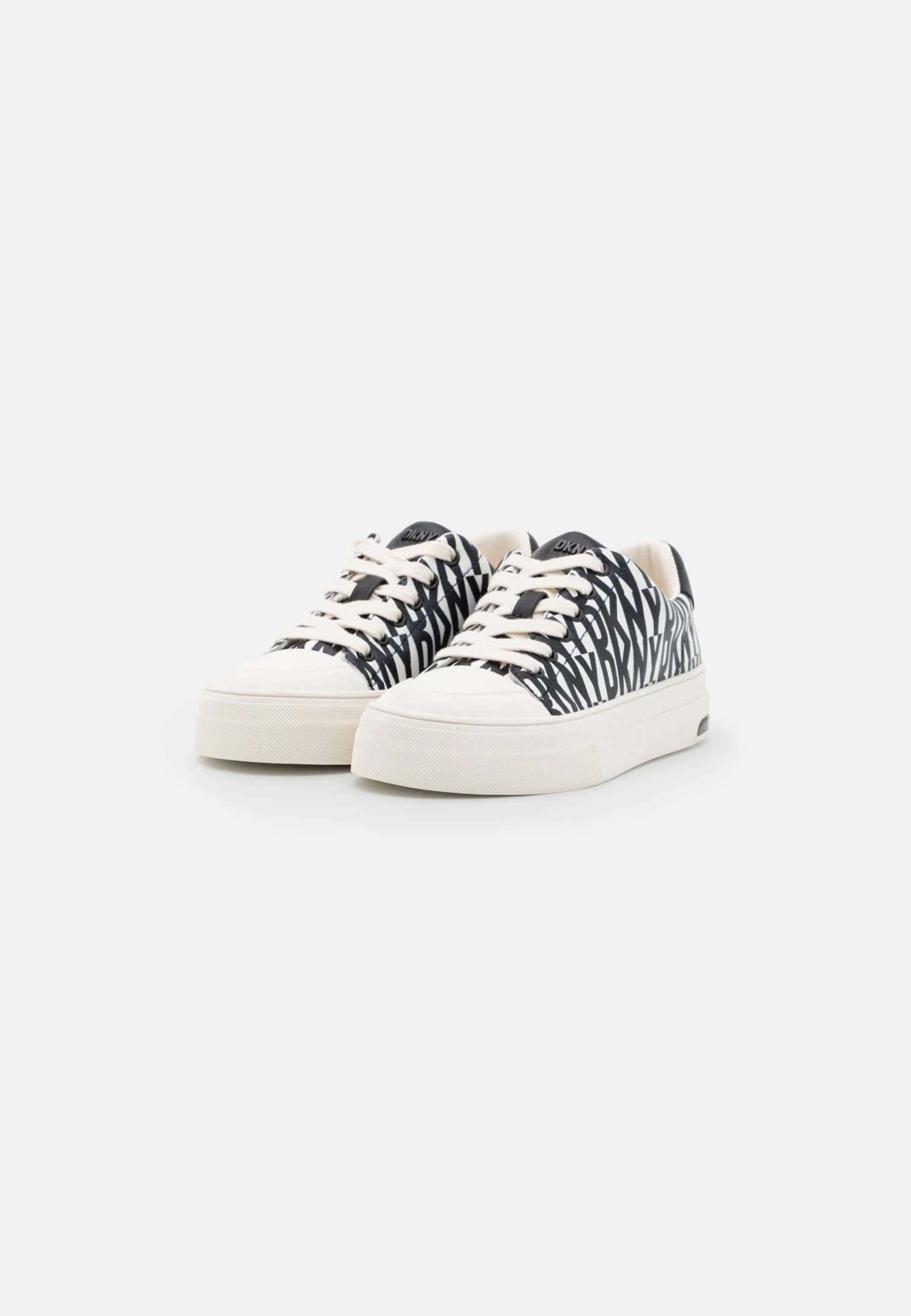 DKNY York Lace Up - Trainers 5 DKNY York Lace Up - Trainers - Image 3