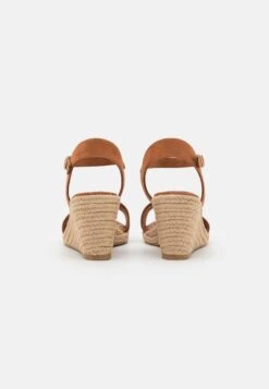 Tamaris Espadrilles - Espadrilles 11 Tamaris Espadrilles - Espadrilles -Affordable Shoe Store 551dc423568241a19e70898c6af7c734