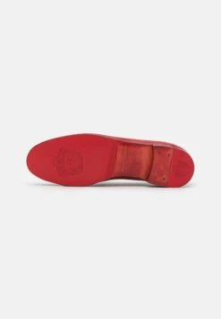 MELVIN & HAMILTON Scarlett 48 - Slip-Ons - Gold/Navy/Red -Affordable Shoe Store 5e77f326601a41fba26208aec8d6b7a3