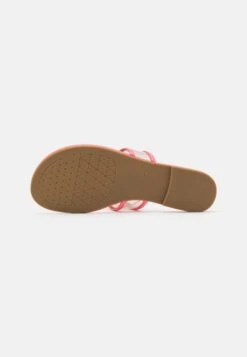 Kurt Geiger London Kensington T Bar - T-Bar Sandals - Pink 14 Kurt Geiger London Kensington T Bar - T-Bar Sandals - Pink -Affordable Shoe Store 6516c09521e540f7939a69403add2fbb
