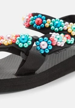 ARIZONA LOVE Trekky Pearl - Sandals -Affordable Shoe Store 6a44efa77c154f658e480b8b4baaaf88