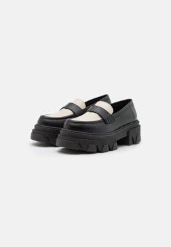 ALOHAS Trailblazer Bicolor - Slip-Ons - Black 10 ALOHAS Trailblazer Bicolor - Slip-Ons - Black -Affordable Shoe Store 6ec919c24c4a4705880dfdb092022665