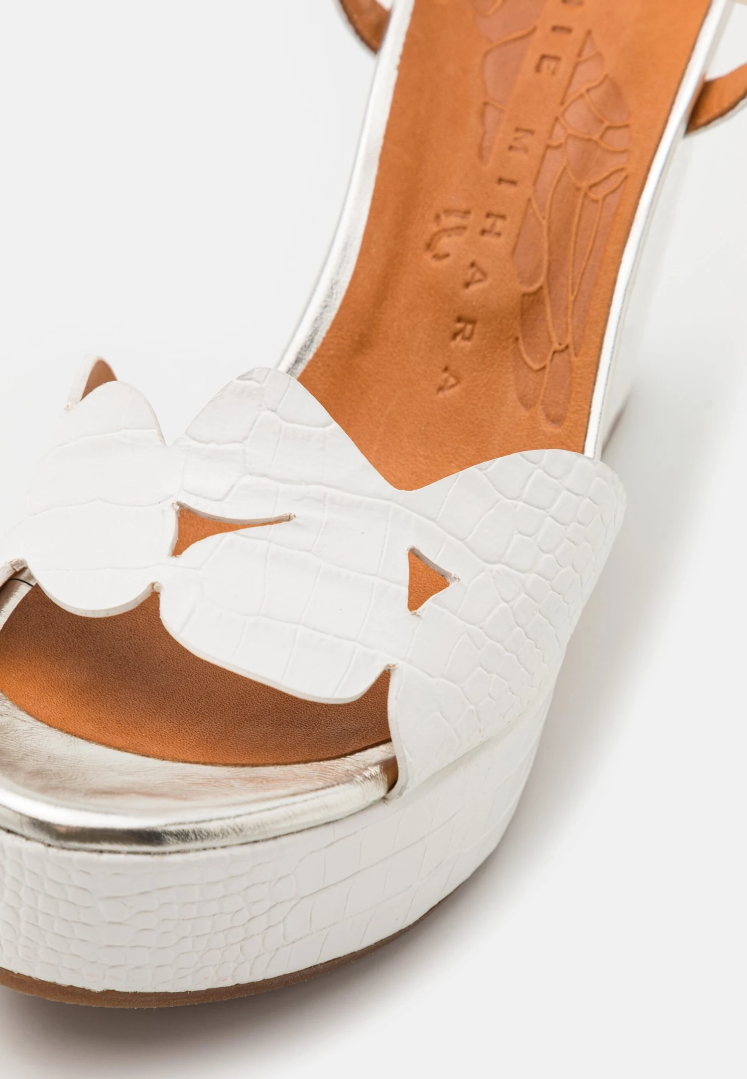 Chie Mihara Detour - High Heeled Sandals - White/Silver Insoleboard 9 Chie Mihara Detour - High Heeled Sandals - White/Silver Insoleboard - Image 7