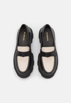 ALOHAS Trailblazer Bicolor - Slip-Ons - Black 13 ALOHAS Trailblazer Bicolor - Slip-Ons - Black -Affordable Shoe Store 8920ee2f0c904b2caa195f61d0e67bee