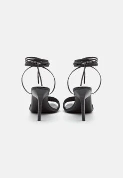 Calvin Klein Geo Stil Gladi Sandal 90Hh - Sandals - Black 11 Calvin Klein Geo Stil Gladi Sandal 90Hh - Sandals - Black -Affordable Shoe Store 98fdffd535a24b068ba0ec49b9600cbb