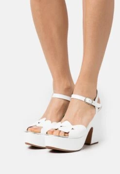 Chie Mihara Detour - High Heeled Sandals - White/Silver Insoleboard