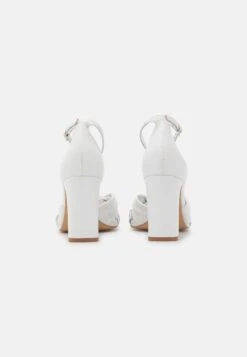 Minelli Sandals - Blanc -Affordable Shoe Store 9b95b3c36c14443eaa22e41267faeb2f