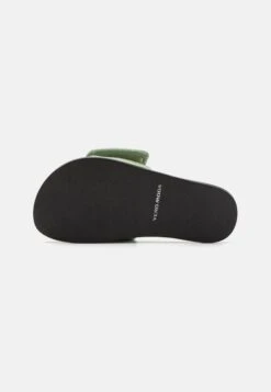 Vero Moda Vmmiro - Mules - Reseda 12 Vero Moda Vmmiro - Mules - Reseda -Affordable Shoe Store a48ba3de2a474f66a039c62330a6c6a4