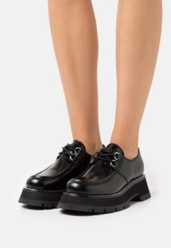 3.1 Phillip Lim Kate Lug Sole Lace Up Oxford - Lace-Ups