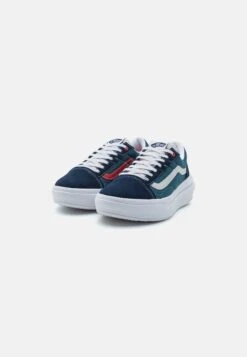 Vans Ua Old Skool Overt Cc - Trainers - Pop Color Navy/Grey -Affordable Shoe Store a8c3126f0f9c45f59fce811e4d9fb774