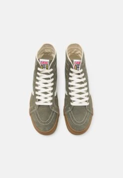 Vans Sk8 Hi 38 Decon Unisex - High-Top Trainers - Salt Wash/Dark Olive -Affordable Shoe Store aa3264fe1085436f916c49ed24f36267
