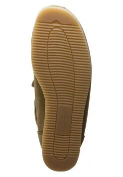 Clarks Originals Wallacraft Lo - Moccasins - Tan Embroidery 13 Clarks Originals Wallacraft Lo - Moccasins - Tan Embroidery -Affordable Shoe Store b1758375ba284b6faf6a8ec7caba375d