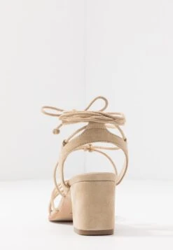 ALOHAS Sophie - Sandals 14 ALOHAS Sophie - Sandals -Affordable Shoe Store b78dfe99cecb4e0ea4249fec41e6c186