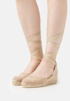 Castañer Carina- Espadrilles - Sand