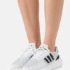 Adidas Originals Swift Run 22- Trainers - Crystal White/Core Black/Grey Two -Affordable Shoe Store ba3275decab44e49bc0d9199fc22370a