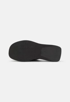 Vagabond Courtney - Heeled Mules - Black 13 Vagabond Courtney - Heeled Mules - Black -Affordable Shoe Store bbbbcd8f0c194cf2b83b18da1b543a8e