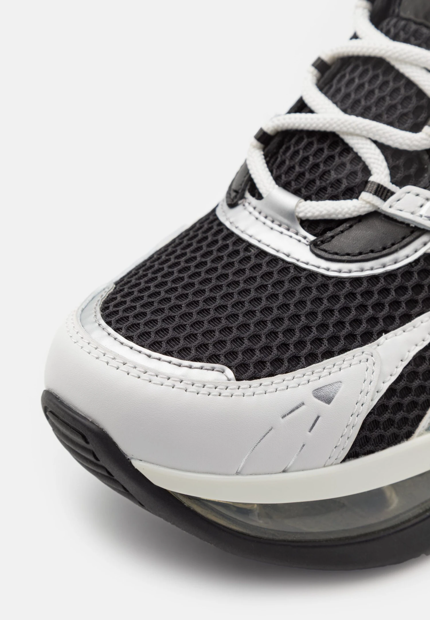 MICHAEL Michael Kors Olympia Sport Trainer - Trainers - Black/Optic White 9 MICHAEL Michael Kors Olympia Sport Trainer - Trainers - Black/Optic White - Image 7