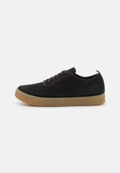 Clarks Barleigh Lace - Trainers - Black -Affordable Shoe Store c9ba6bd14a2a466bb614a42a98aed154
