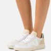 Veja V 10 - Trainers -Affordable Shoe Store ccfd1c31743f41c48ee52edf05e49e0e