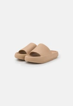 Even&Odd Pool Slides - Beige -Affordable Shoe Store ceeaf67217cc438ab62d71fdcfcb4281