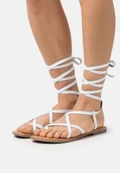 Gioseppo Lussat - T-Bar Sandals - Blanco