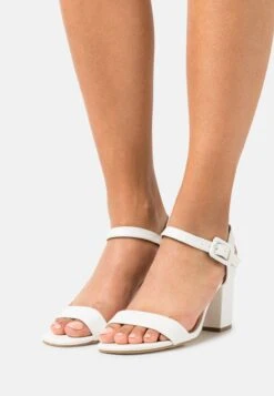 Wide Fit Teesha - Sandals - White