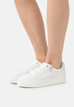 Tamaris Trainers - White/Silver