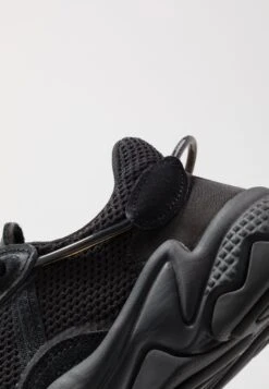 Adidas Originals Ozweego - Trainers -Affordable Shoe Store e52f613dd7794332b9c4ed4928fda717