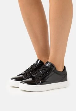 Calvin Klein Jeans Classic Cupsole Glossy - Trainers - Black