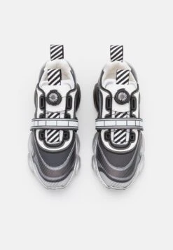 MOSCHINO Trainers - Fantasy Color 13 MOSCHINO Trainers - Fantasy Color -Affordable Shoe Store fcd07cad815640cda477e18fd80f5741