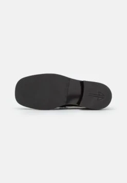Billi Bi Slip-Ons - Black Desire/Beige -Affordable Shoe Store ffb53689b0384e198d0a37226cb99bd6